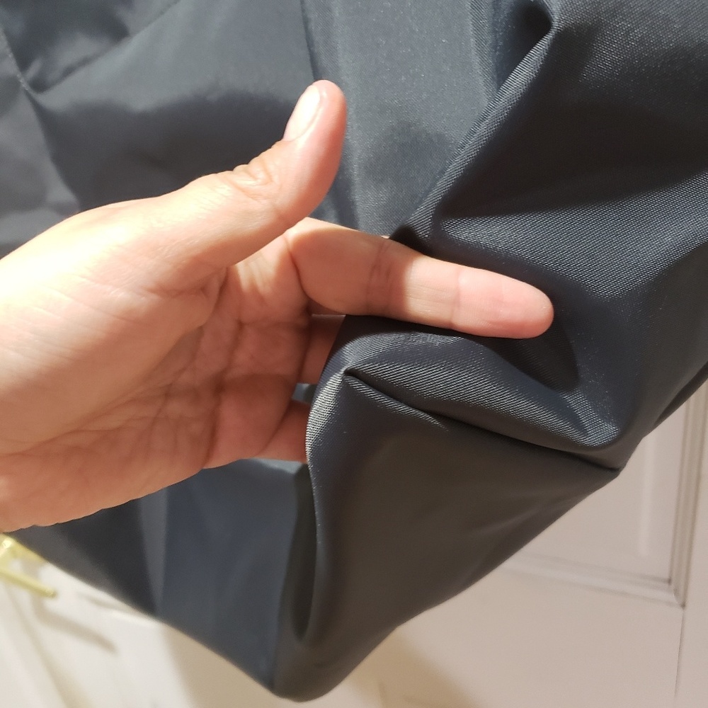 Longchamp Le Pliage Travel Tote 11.7 x 13.8 x 9 - Picture 2 of 8